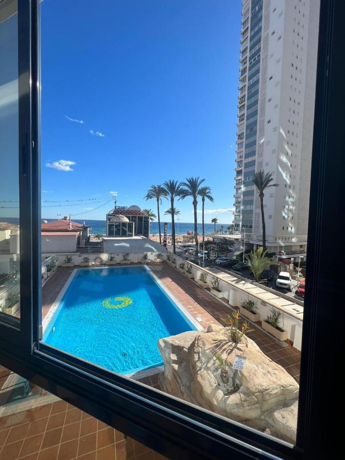 Luxury Esther Benidorm Buitenkant foto